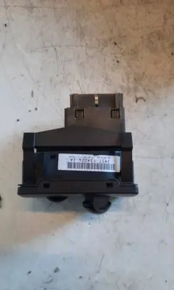 Ford C-MAX I Light switch 3M5T13A024JA