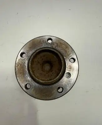BMW 1 E81 E87 Front wheel bearing hub 6765155 6765157