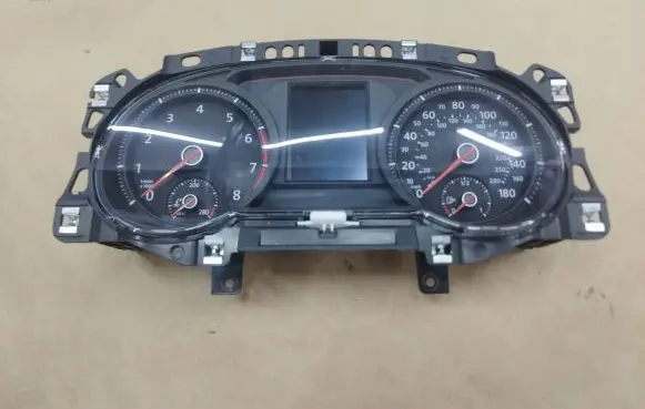 Volkswagen Golf VII Speedometer (instrument cluster) 5G1920856C 1708940144
