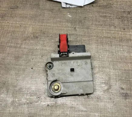 Mercedes-Benz S W220 Fuse 0005404750