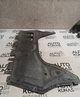 Audi A3 S3 A3 Sportback 8P Engine splash shield/under tray WOS08GO053