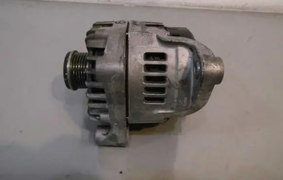 BMW 1 F20 F21 Generator/alternator 8519890