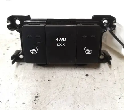 Hyundai Santa Fe Seat heating switch 60306E 60304