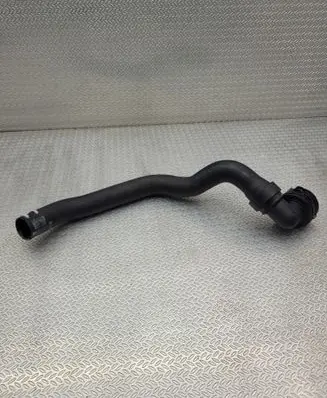 Peugeot 308 Engine coolant pipe/hose 9812441880