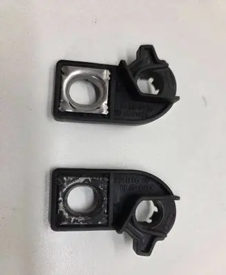 Audi A4 S4 B5 8D Headlight/headlamp mounting bracket 8D0941453 8D0941454