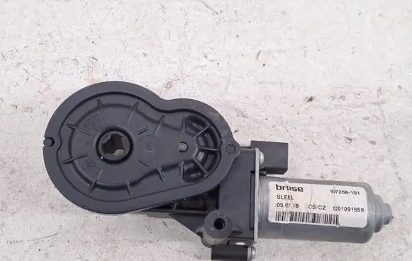 Mercedes-Benz C W205 Seat adjustment motor 937268101