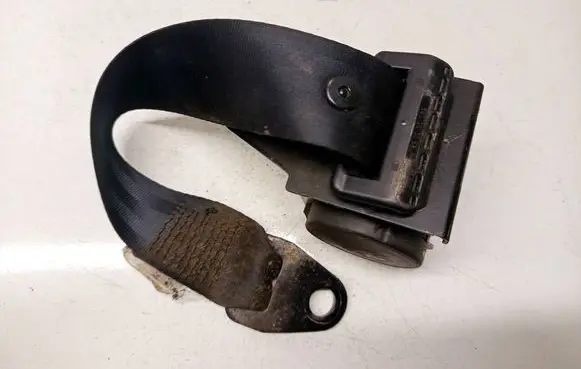 Nissan Primera Rear seatbelt 542605161