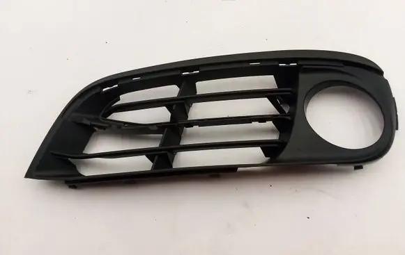 BMW 5 F10 F11 Front bumper lower grill 51117331731