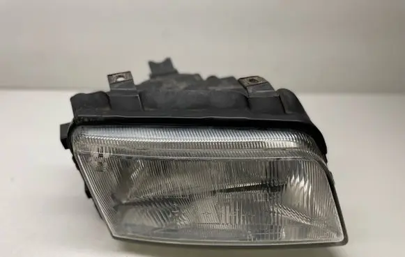 Audi A4 S4 B5 8D Headlight/headlamp 8D0941004 8D0941004B