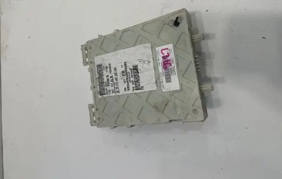 Ford Focus Fuse module AV6t9A340AAA 00000G000000 J12442J43J44