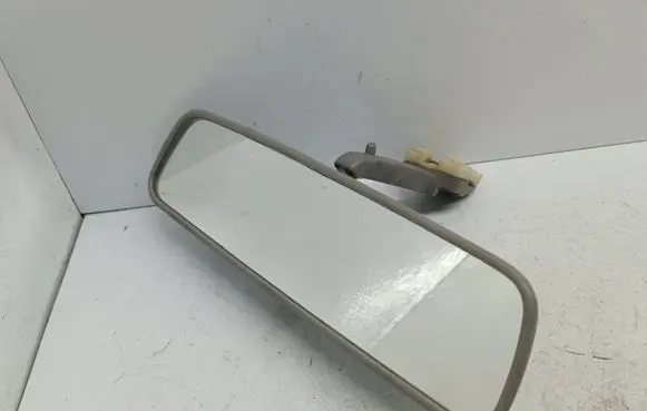 Nissan X-Trail T30 Rear view mirror (interior) E130187358 8108