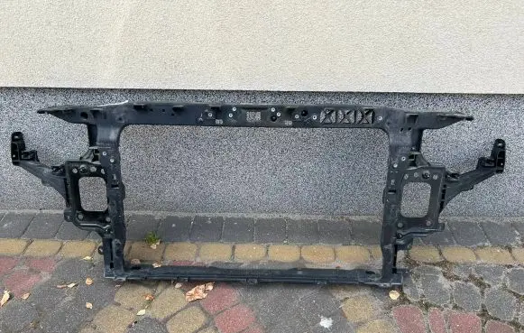 Hyundai i30 Radiator support slam panel 64101G4000