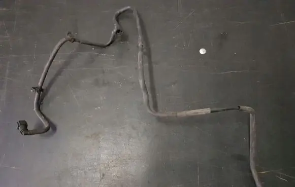 Hyundai Terracan Fuel line/pipe/hose 