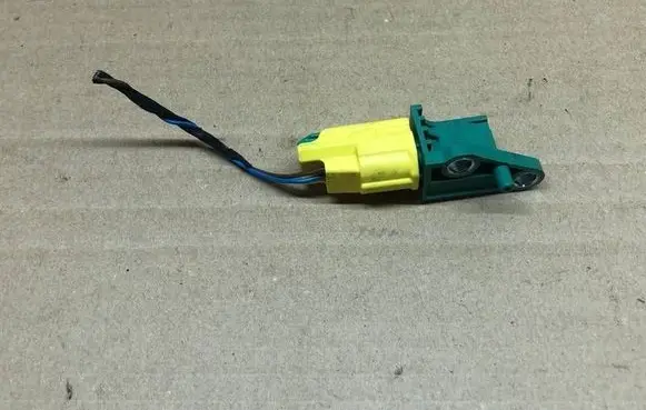 Skoda Octavia Mk2 (1Z) Airbag deployment crash/impact sensor 3C0909606