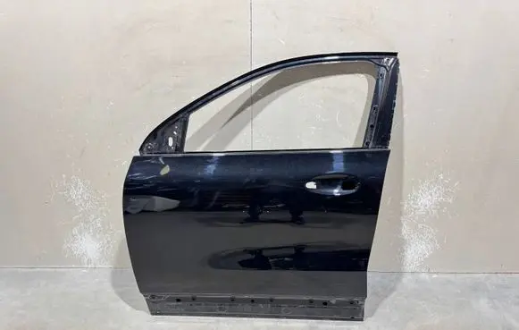 Mercedes-Benz GLA H247 Front door A2477224101