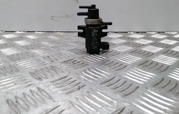 Audi A6 S6 C5 4B Vacuum valve 1H0906627