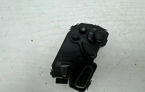 Mercedes-Benz C W203 Seat control switch 2038207410 03464010