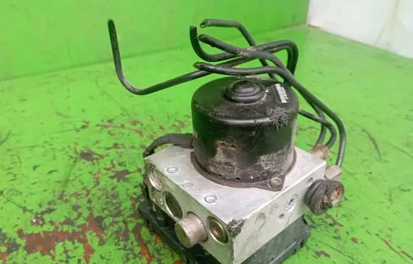 Ford Explorer ABS Pump XL242C346AB