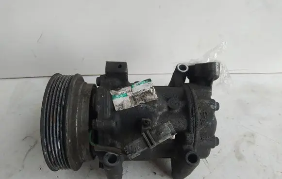 Nissan Juke I F15 Air conditioning (A/C) compressor (pump) 92600az74a 92600AZ74A