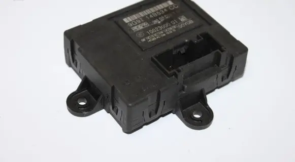 Volvo V70 Door control unit/module 9G9T14B534CC