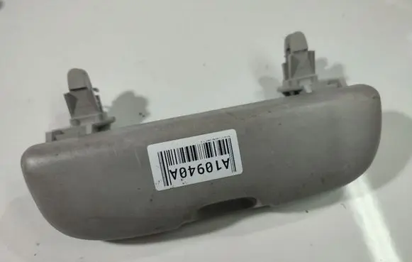 Renault Laguna II Glove box 8200000111