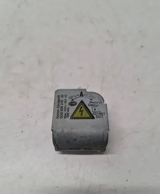 Audi A6 S6 C6 4F Headlight ballast module Xenon 5DD00831950