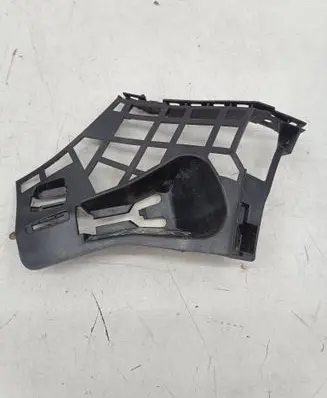 Mercedes-Benz GLA W156 Front bumper mounting bracket A1568850521