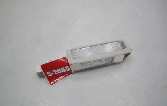Volkswagen PASSAT B8 Other interior light 3G0947109