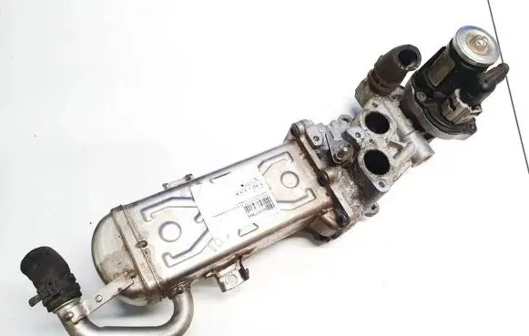 Skoda Octavia Mk2 (1Z) EGR valve cooler 7272208041m 03l131512dq
