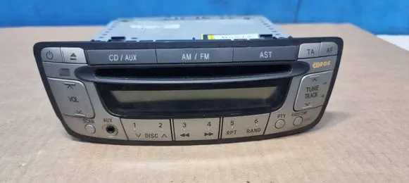 Toyota Aygo AB10 Radio/CD/DVD/GPS head unit 