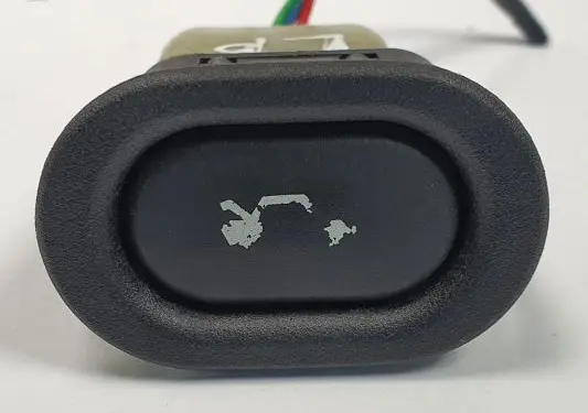 Saab 900 Tailgate opening switch 4061883