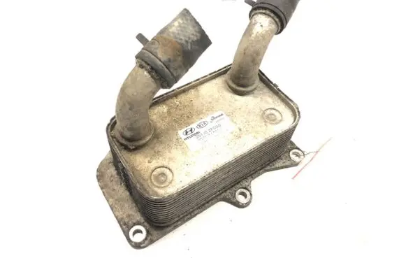 Hyundai ix35 Engine oil radiator 264102F000