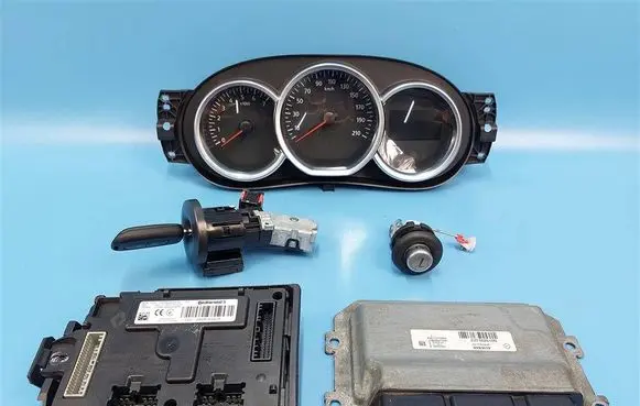Dacia Lodgy Engine control unit/module ECU A3C01109500 237102610S 237106320R
