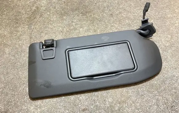 Ford Mach-E I Sun visor 
