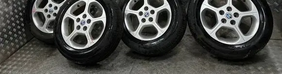R16 alloy rim
