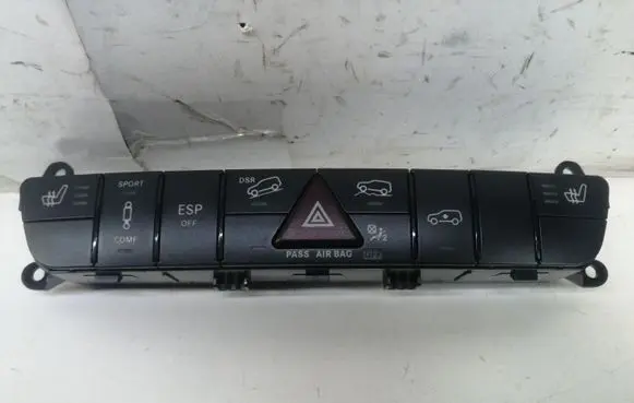 Mercedes-Benz ML W164 Hazard light switch A1648702810 03754806