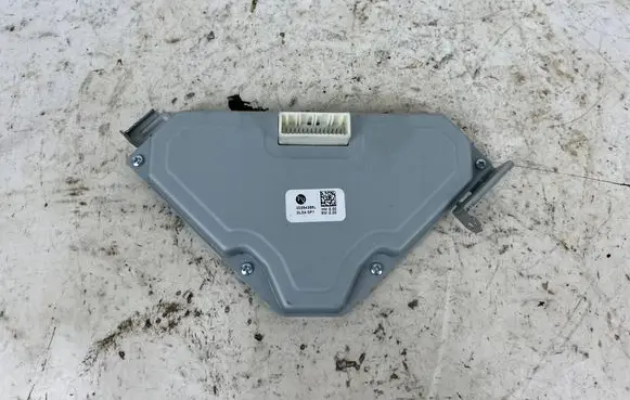 KIA Stinger Headlight ballast module Xenon 00254385L