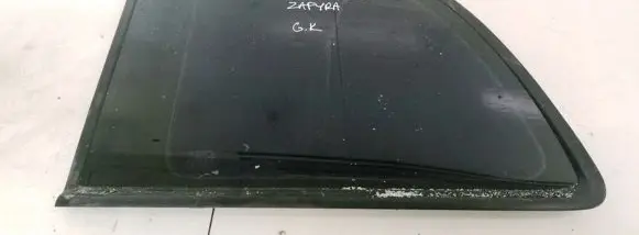 Opel Zafira A Rear side window