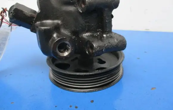 Ford Fiesta Power steering pump