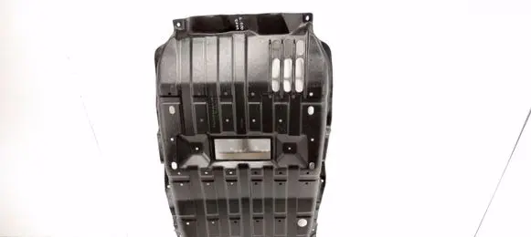 Mitsubishi L200 Engine splash shield/under tray 5370B497