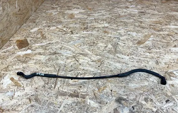 Land Rover Defender Engine coolant pipe/hose M8B28276BB