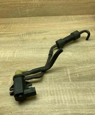 Volkswagen PASSAT B6 Turbo solenoid valve 1K0906627A 03G129808C