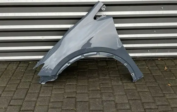Toyota Avensis T250 Headlight/headlamp
