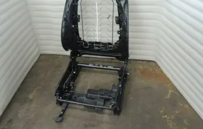Mercedes-Benz C W205 Front passenger seat console base A0009108202 A0009101503