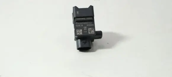 Audi A6 S6 C8 4K Airbag deployment crash/impact sensor 4N0959651D