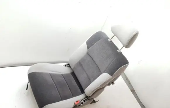 Mazda 626 Front passenger seat 