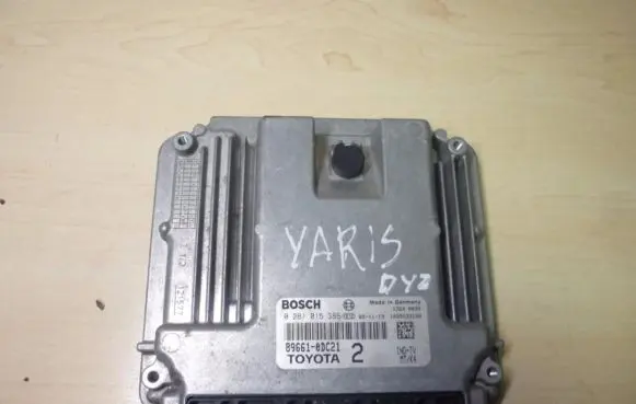Toyota Yaris Other control units/modules 896610DC21 E417