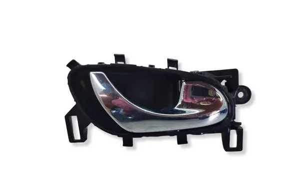 Nissan X-Trail T32 Front door interior handle 
