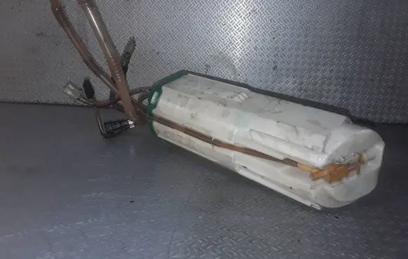 Audi A8 S8 D3 4E In-tank fuel pump 4E0919088