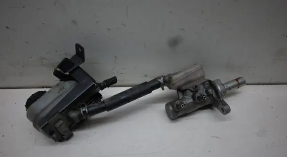 Mazda CX-7 Master brake cylinder